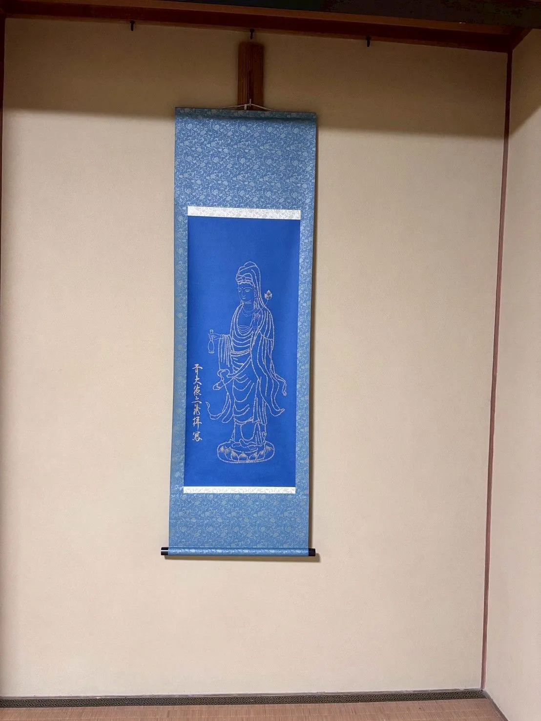 本表装美術掛軸｜持念仏 釈迦座像